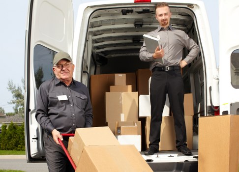 Moving van pricing for a West Kensington flat relocation