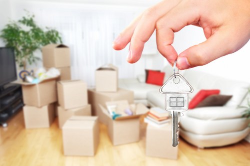 Commercial moving truck hire solution in Westkensington